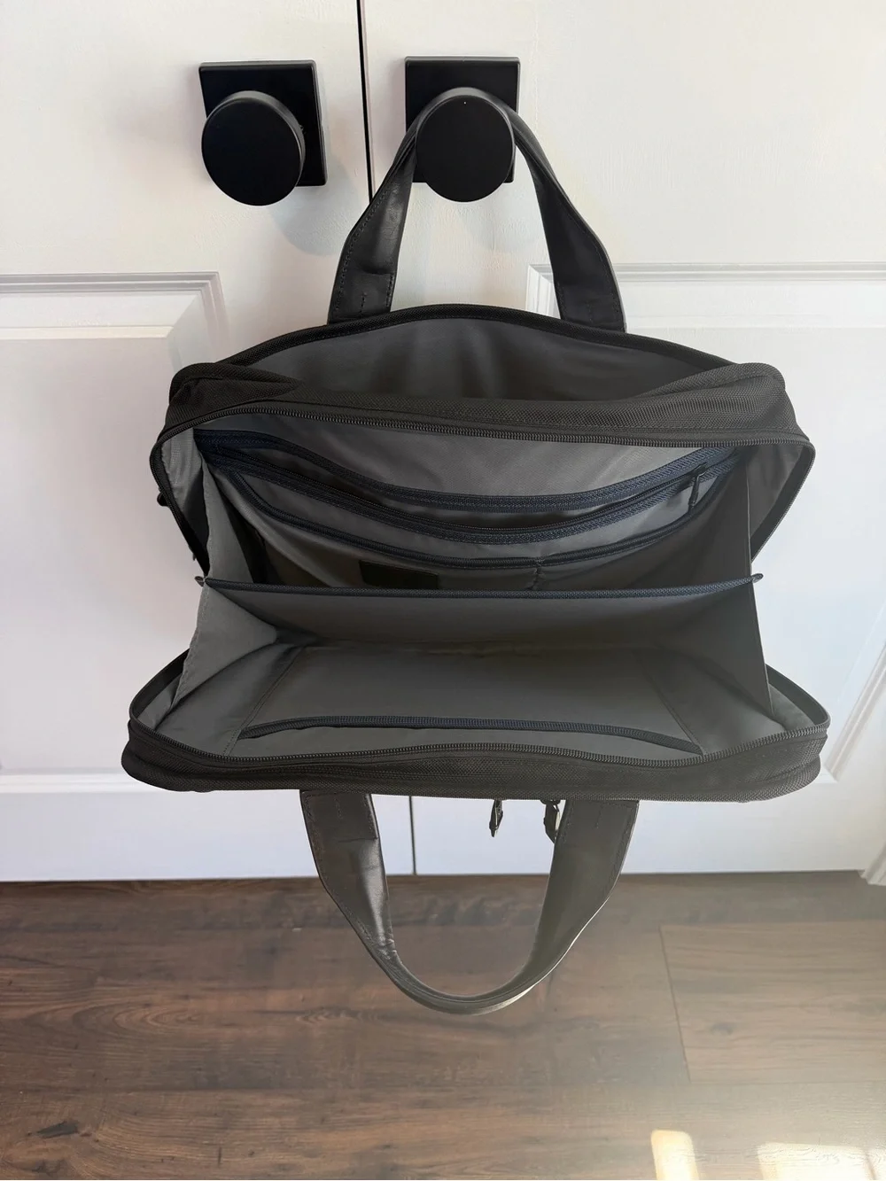 Tumi alpha portfolio